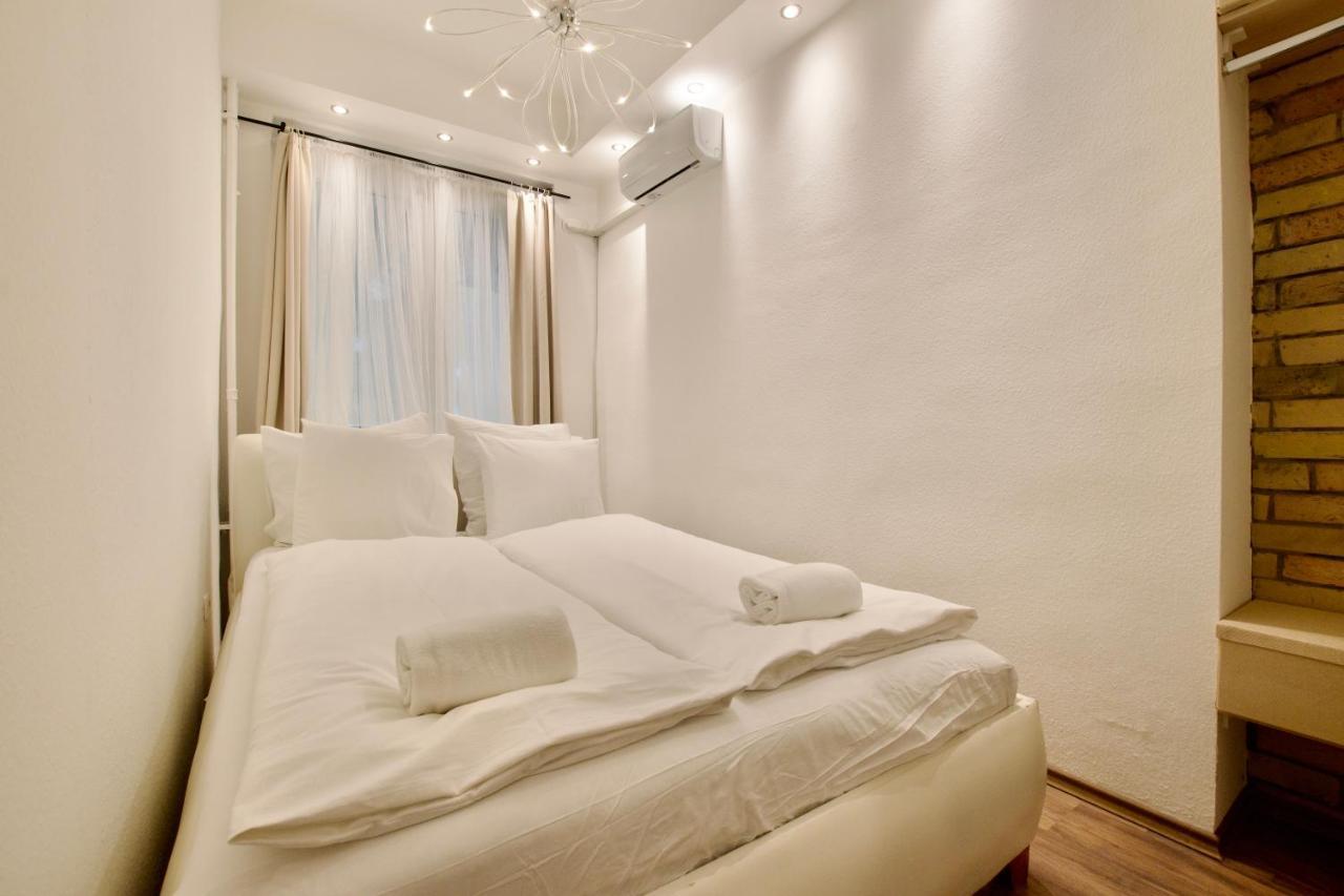 Standard Apartment By Hi5 - Center Of City Center Budapeşte Dış mekan fotoğraf